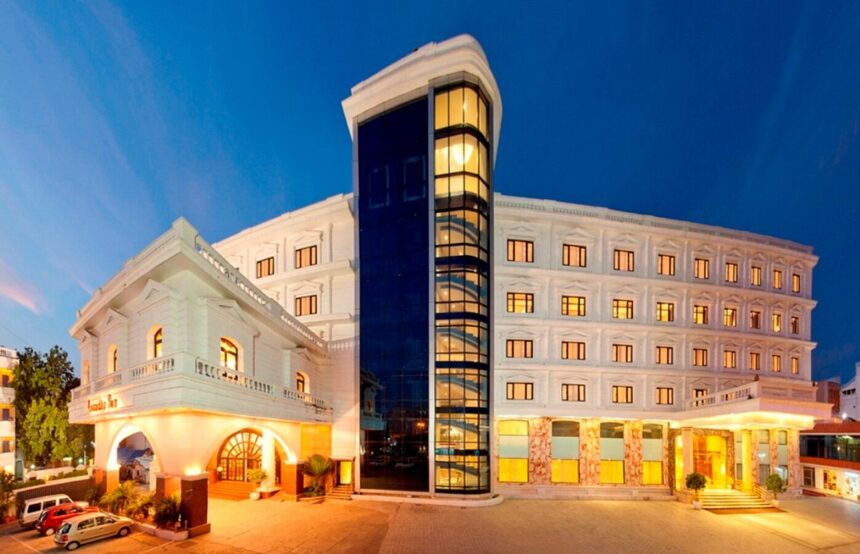 4 Best Hotels of Fabhotels Pondicherry